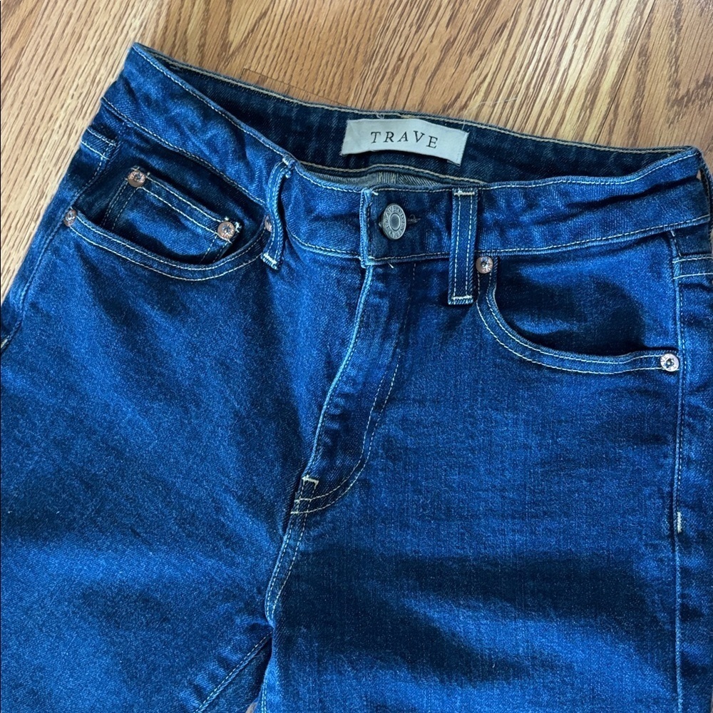 TRAVE Collette Kick Flare Jeans in No Excuses Wash Size 26 - Picture 4 of 10
